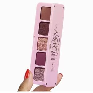 Luna magic the amor palette